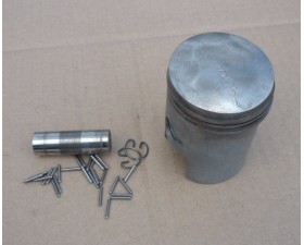 PÍST S KROUŽKY (ČEP 16MM) - TŘETÍ VÝBRUS (175 CCM) - METAZ HRADEC ČR